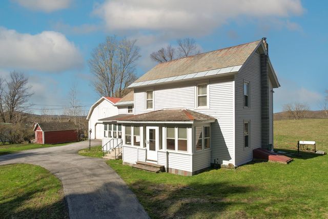 416 Upper Road, Poultney, VT 05764