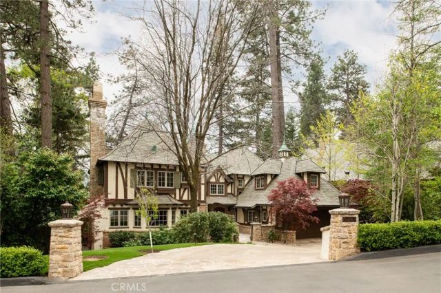 28089 Point Hamiltair, Lake Arrowhead, CA 92352