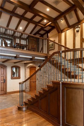 28089 Point Hamiltair, Lake Arrowhead, CA 92352