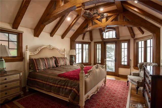 28089 Point Hamiltair, Lake Arrowhead, CA 92352