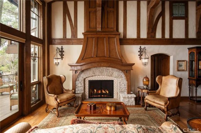 28089 Point Hamiltair, Lake Arrowhead, CA 92352