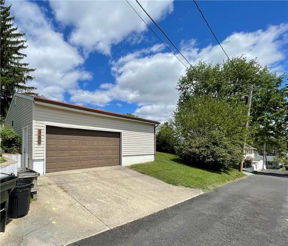 360 Ridge Street, Piqua, OH 45356