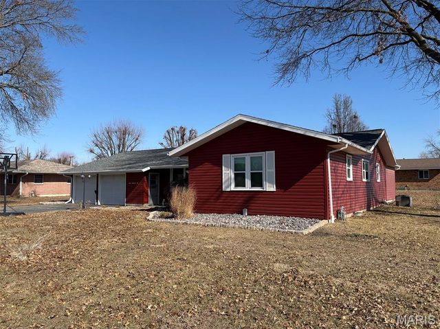 710 N Maple Street, Vandalia, MO 63382
