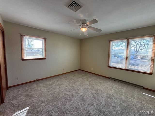 710 N Maple Street, Vandalia, MO 63382