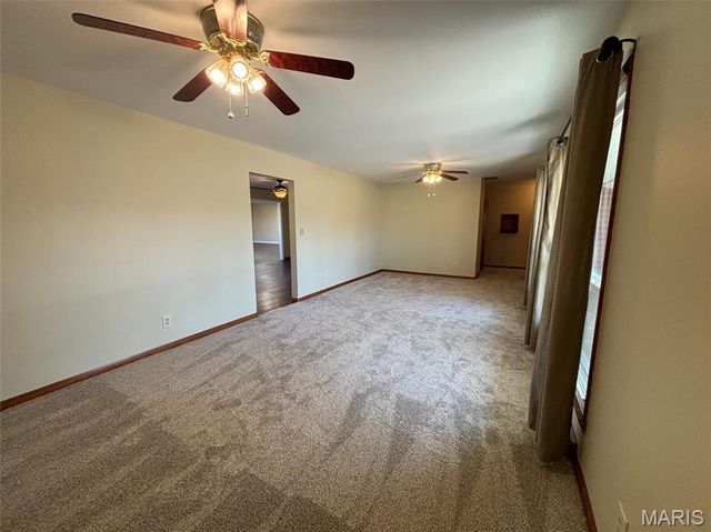 710 N Maple Street, Vandalia, MO 63382