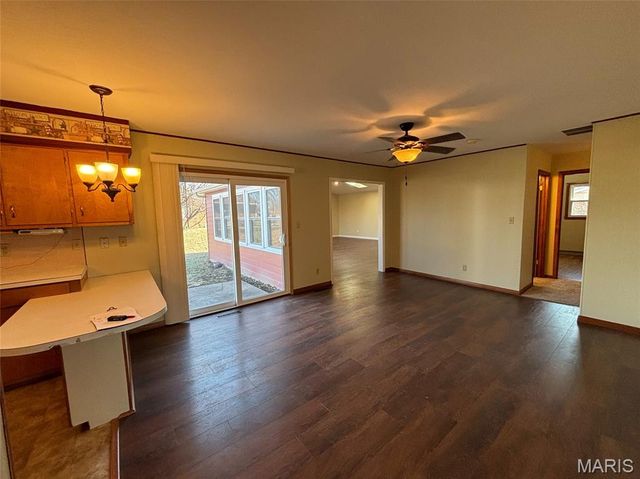 710 N Maple Street, Vandalia, MO 63382