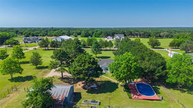 1551 County Road 3327, Greenville, TX 75402