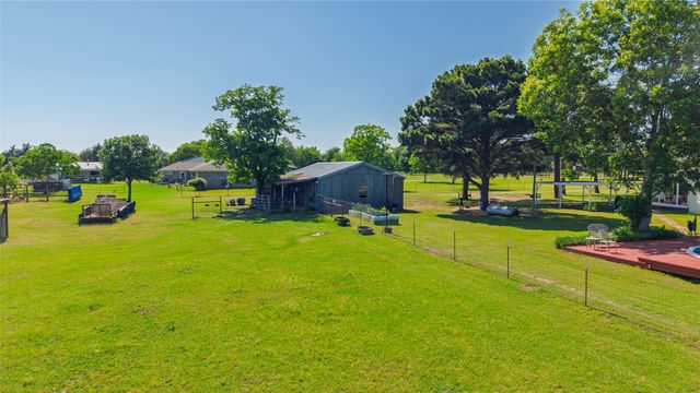 1551 County Road 3327, Greenville, TX 75402