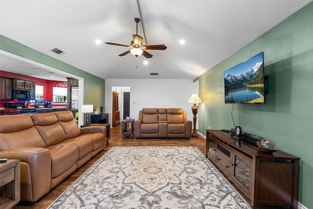 1551 County Road 3327, Greenville, TX 75402