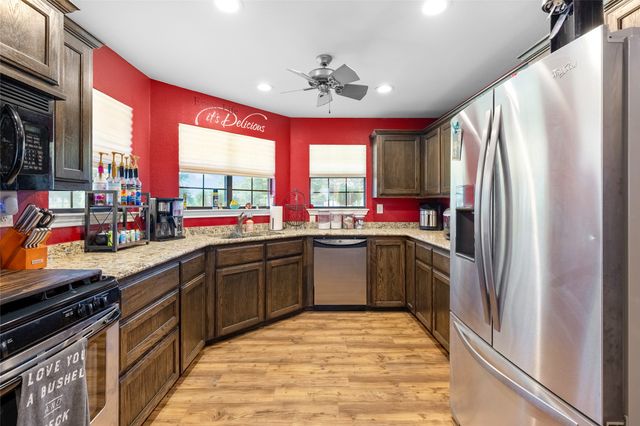 1551 County Road 3327, Greenville, TX 75402