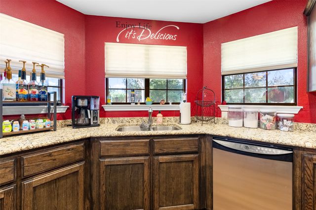 1551 County Road 3327, Greenville, TX 75402
