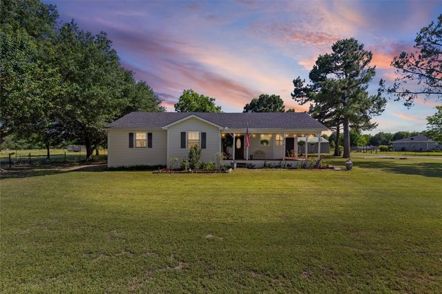 1551 County Road 3327, Greenville, TX 75402