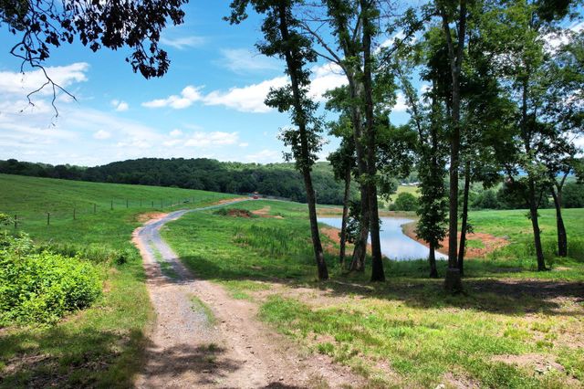 4 Hughes Road, SE, Cleveland, TN 37323