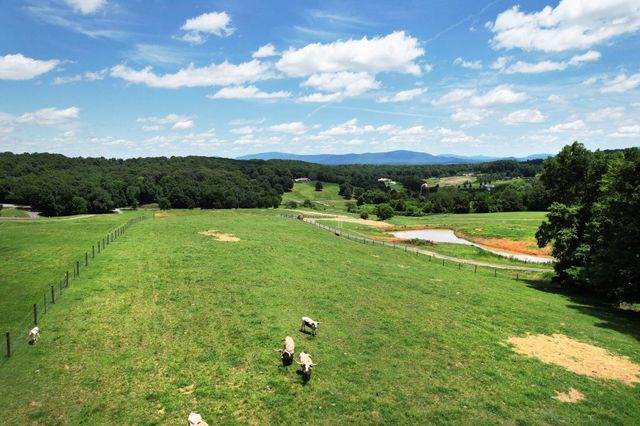 4 Hughes Road, SE, Cleveland, TN 37323