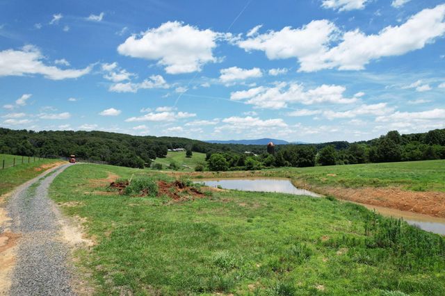4 Hughes Road, SE, Cleveland, TN 37323