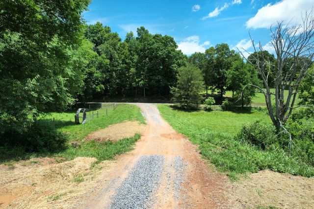 4 Hughes Road, SE, Cleveland, TN 37323