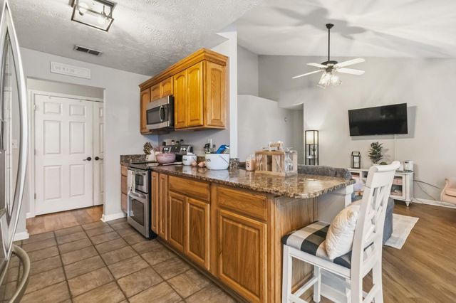 218 Chestnut Lane, Versailles, KY 40383