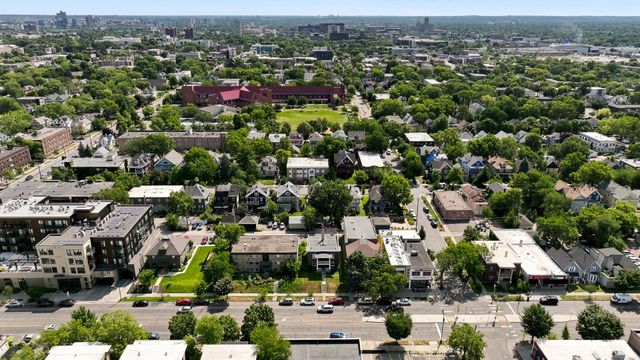 2641 Lyndale Avenue S, Minneapolis, MN 55408