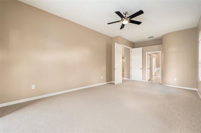 10019 OXFORD CHAPEL DRIVE, Tampa, FL 33647
