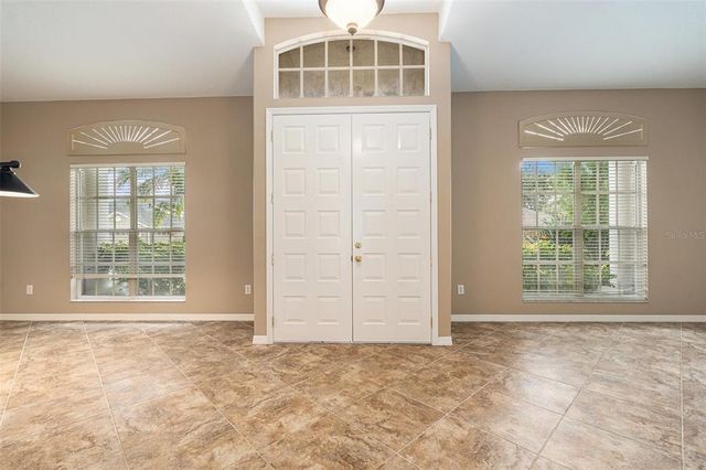 10019 OXFORD CHAPEL DRIVE, Tampa, FL 33647