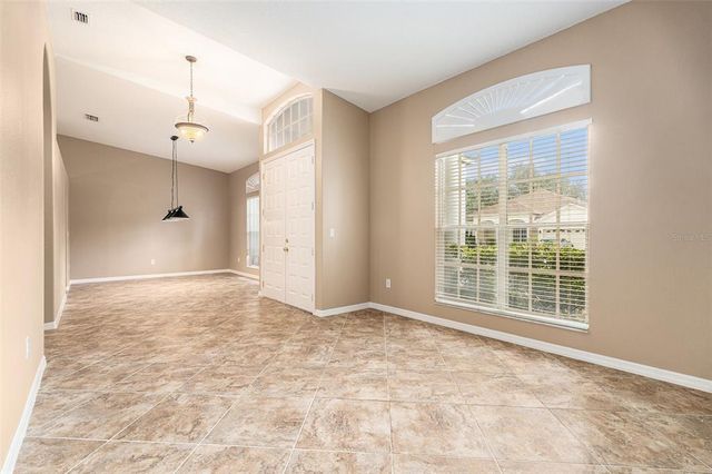 10019 OXFORD CHAPEL DRIVE, Tampa, FL 33647
