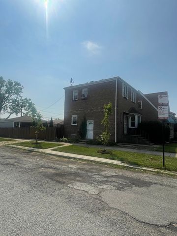 9601 S Perry Avenue, Chicago, IL 60628