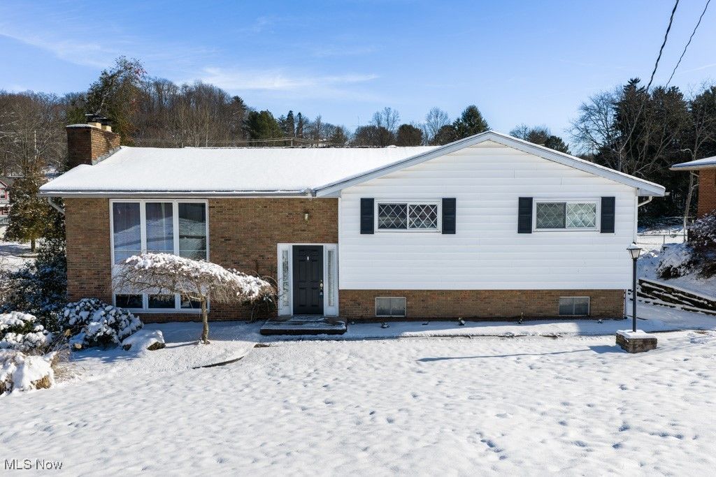 200 Brentwood Street, Marietta, OH 45750