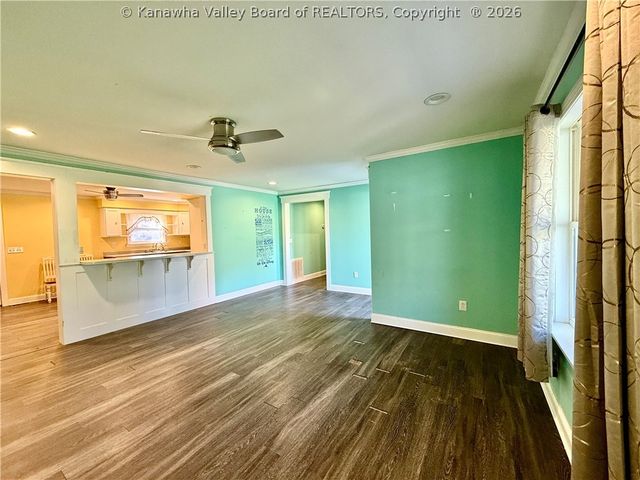 3395 Servia Elmira Road, Duck, WV 25063
