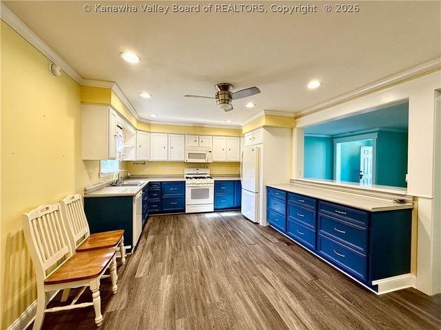 3395 Servia Elmira Road, Duck, WV 25063