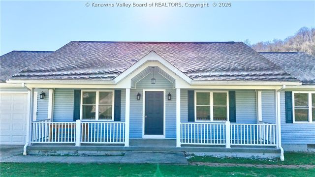 3395 Servia Elmira Road, Duck, WV 25063