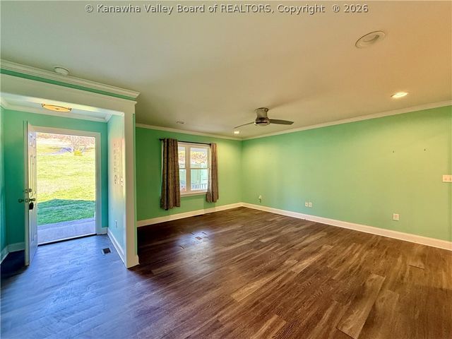 3395 Servia Elmira Road, Duck, WV 25063