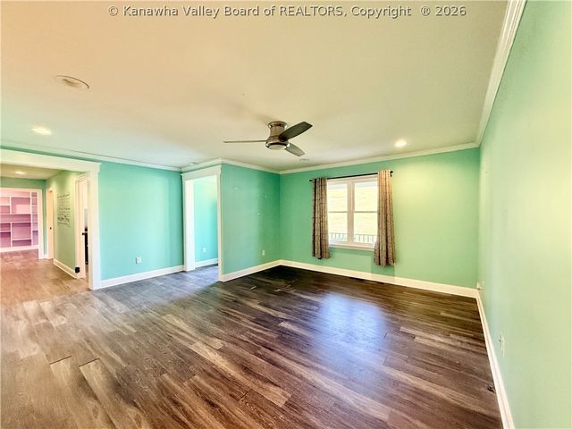 3395 Servia Elmira Road, Duck, WV 25063