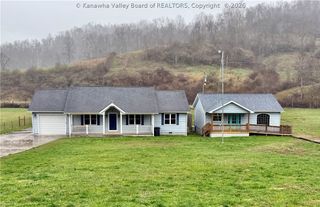 3395 Servia Elmira Road, Duck, WV 25063