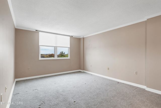 411 Regal Tower 411, Maryville, TN 37804