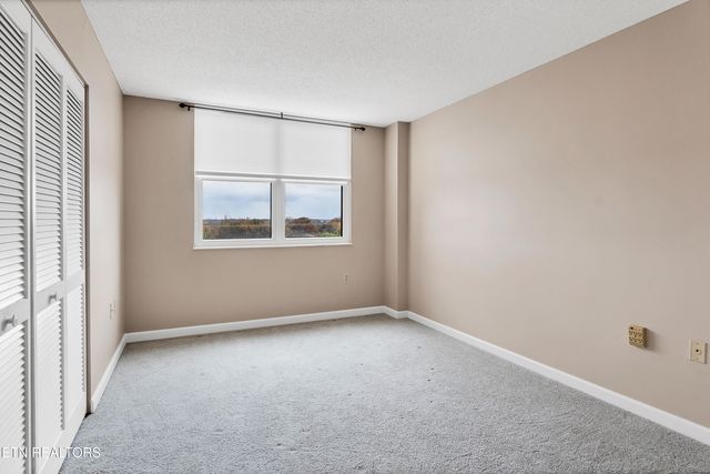 411 Regal Tower 411, Maryville, TN 37804