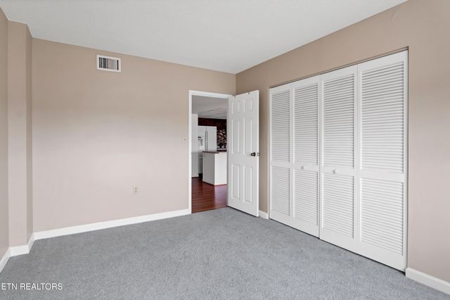 411 Regal Tower 411, Maryville, TN 37804