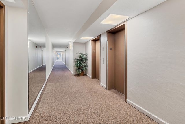 411 Regal Tower 411, Maryville, TN 37804