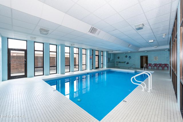 411 Regal Tower 411, Maryville, TN 37804