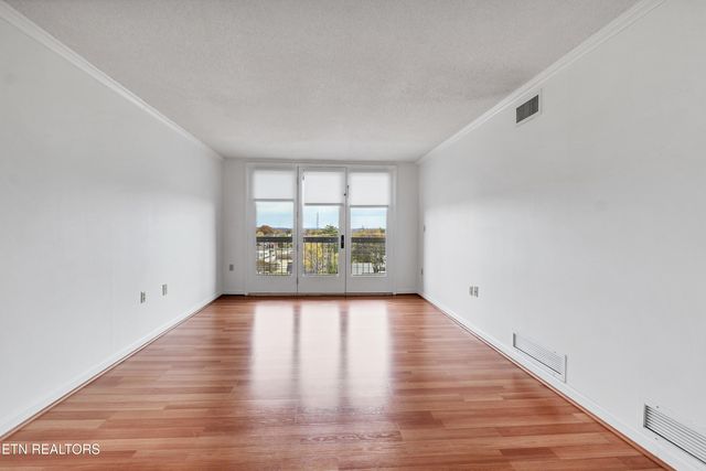 411 Regal Tower 411, Maryville, TN 37804