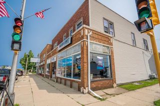 1233 Milwaukee AVENUE, South Milwaukee, WI 53172