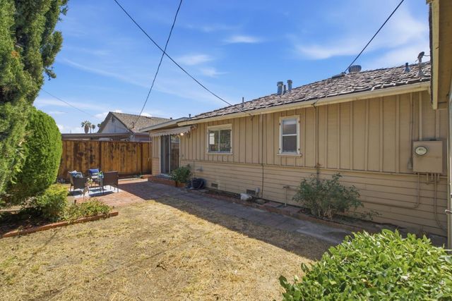 995 Melbourne Boulevard, San Jose, CA 95116