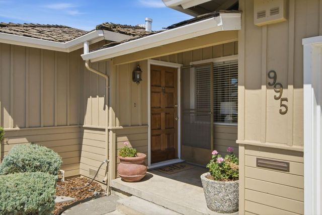 995 Melbourne Boulevard, San Jose, CA 95116
