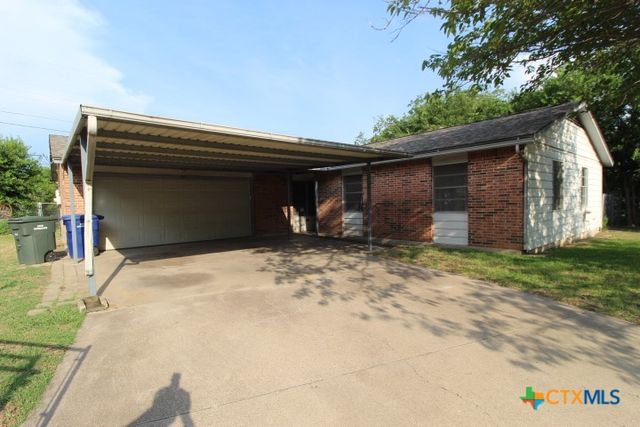 502 S 9th Street, Copperas Cove, TX 76522