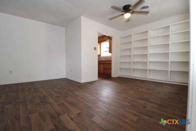 502 S 9th Street, Copperas Cove, TX 76522