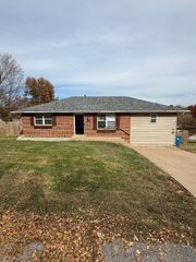 1107 Becky Lane, Ozark, MO 65721