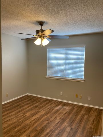 12228 Ridge Crown, San Antonio, TX 78247