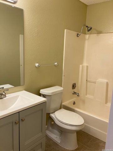 12228 Ridge Crown, San Antonio, TX 78247