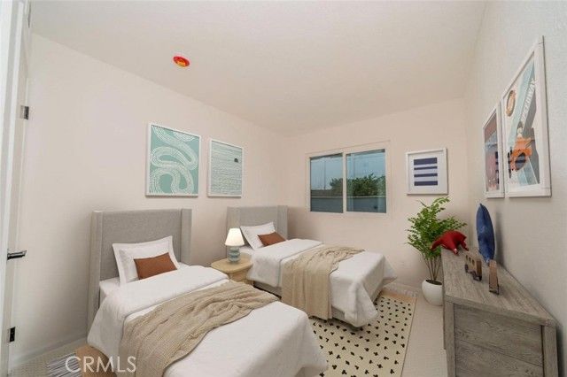 1118 Fallbrook, Corona, CA 92880