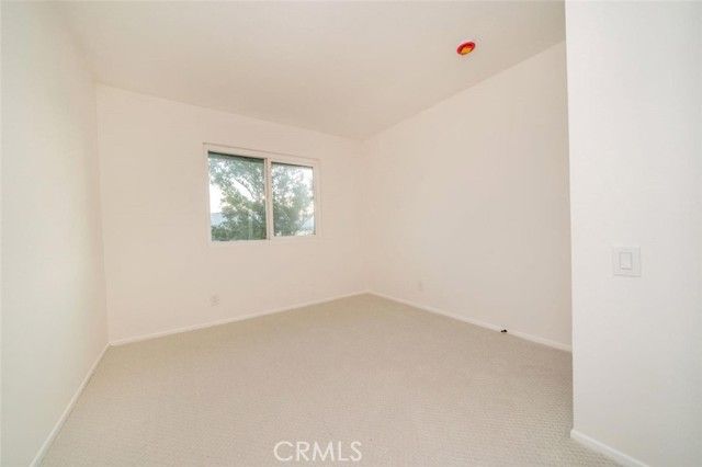 1118 Fallbrook, Corona, CA 92880