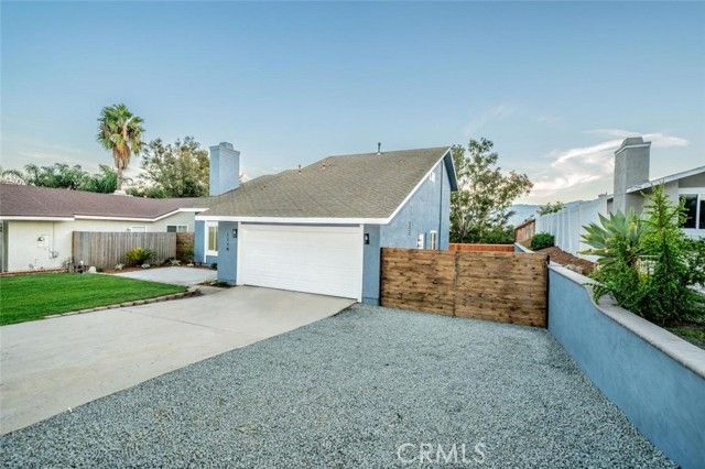 1118 Fallbrook, Corona, CA 92880